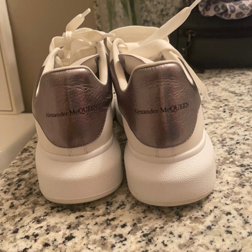2020 Women’s Alexander Mcqueens